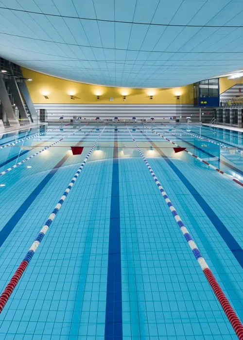 Erfurt Roland Matthes Schwimmhalle Sportbecken